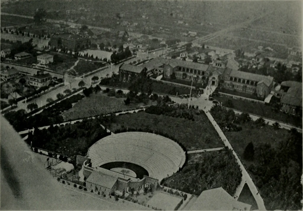 An illustration from Architect and engineer, 1905, leaf 96