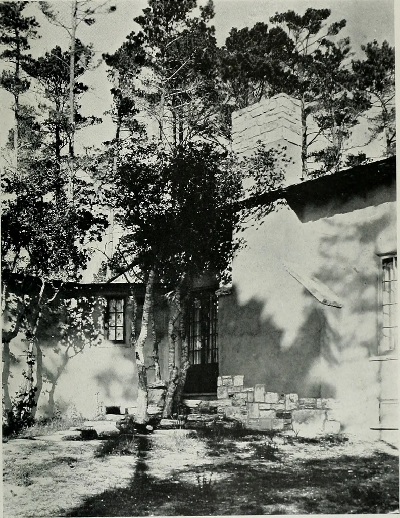 An illustration from Architect and engineer, 1905, leaf 126