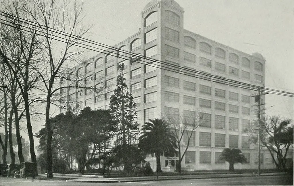 An illustration from Architect and engineer, 1905, leaf 180