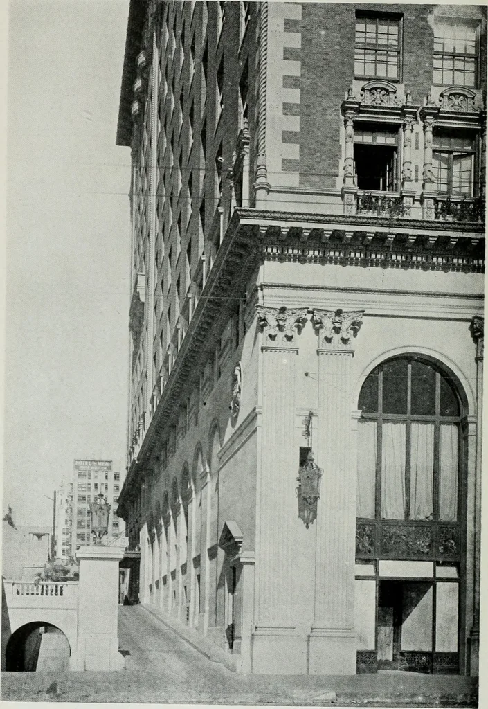 An illustration from Architect and engineer, 1905, leaf 19
