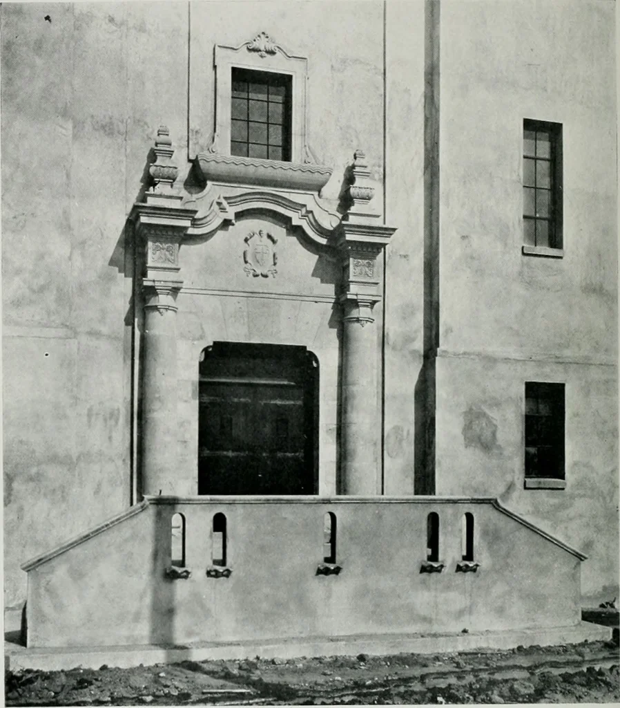 An illustration from Architect and engineer, 1905, leaf 195