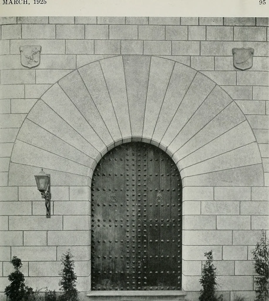 An illustration from Architect and engineer, 1905, leaf 218