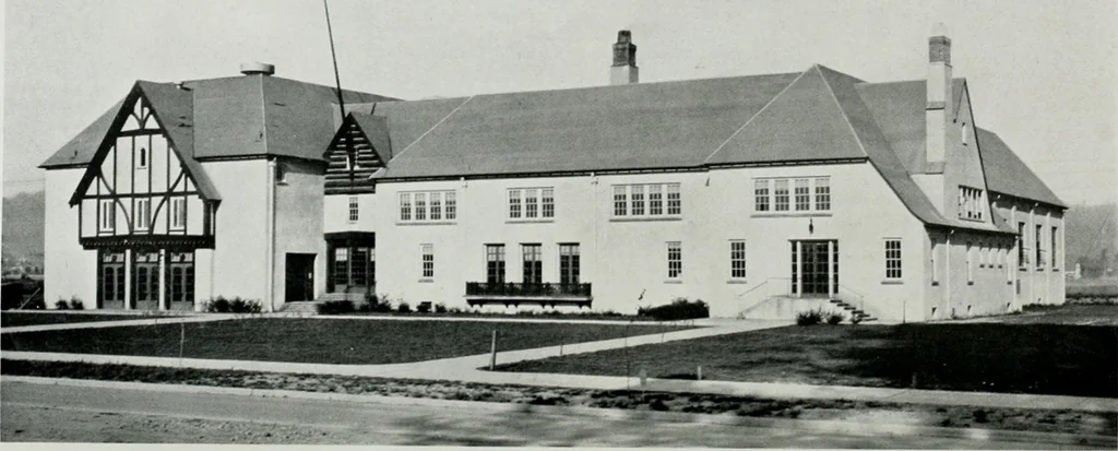 An illustration from Architect and engineer, 1905, leaf 313