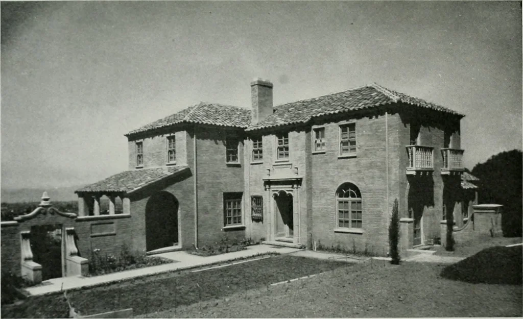 An illustration from Architect and engineer, 1905, leaf 374