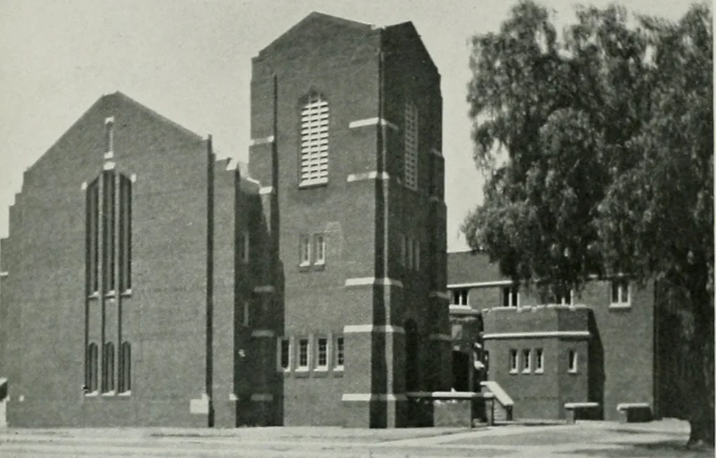 An illustration from Architect and engineer, 1905, leaf 448