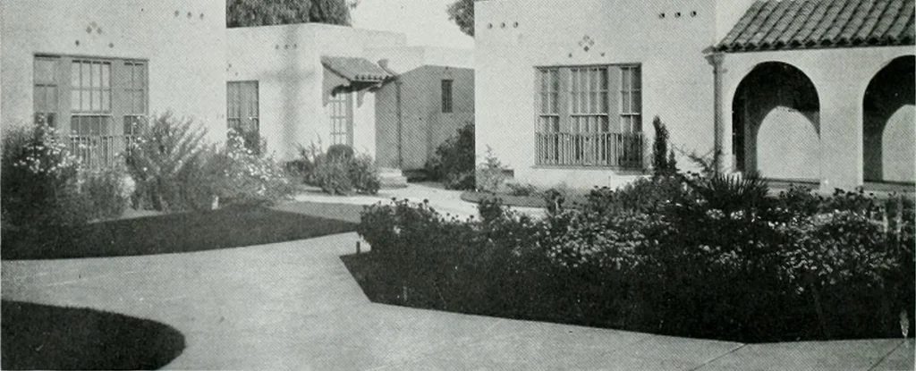 An illustration from Architect and engineer, 1905, leaf 473