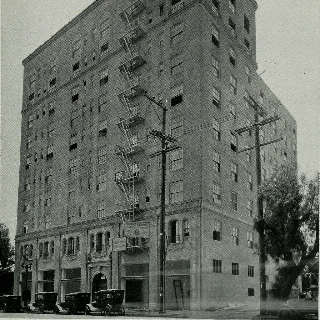 An illustration from Architect and engineer, 1905, leaf 112