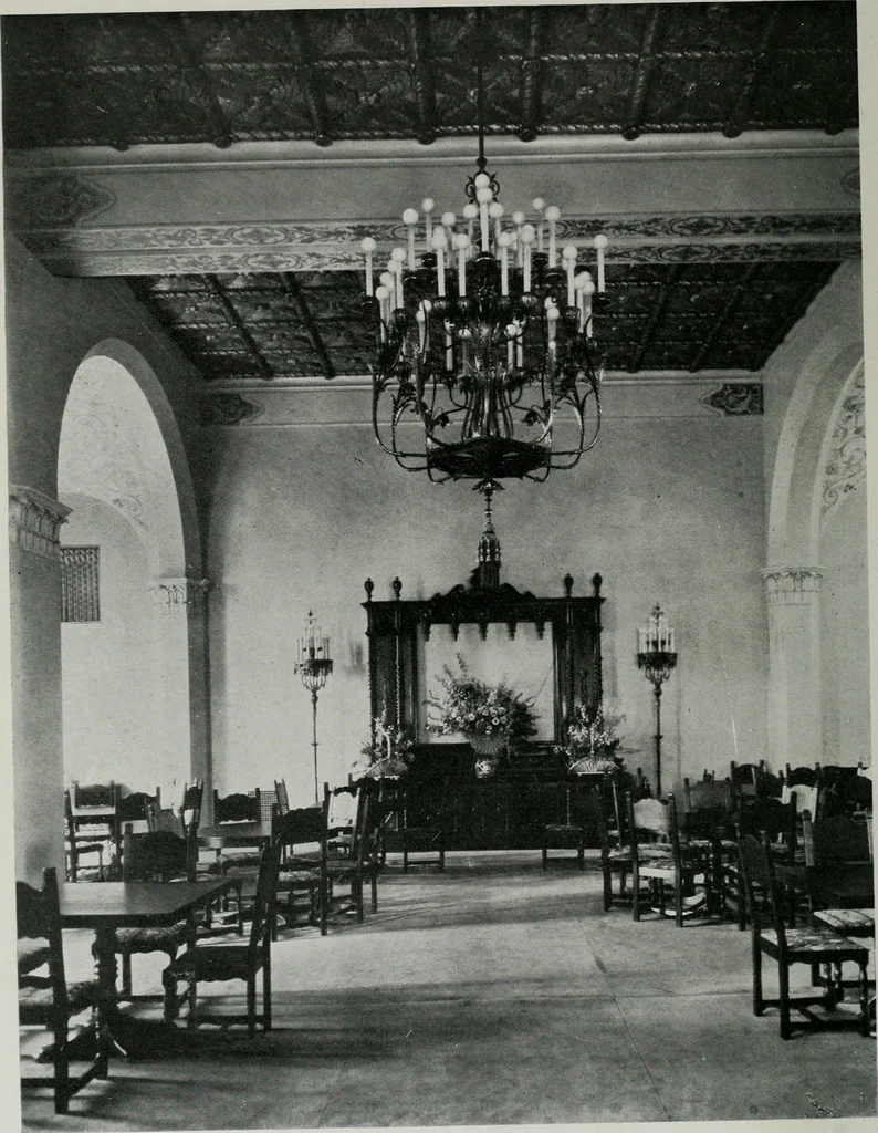 An illustration from Architect and engineer, 1905, leaf 181