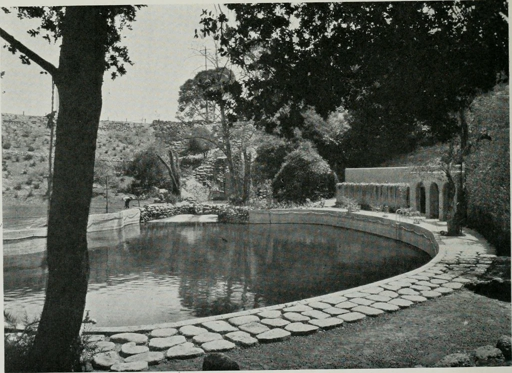 An illustration from Architect and engineer, 1905, leaf 193
