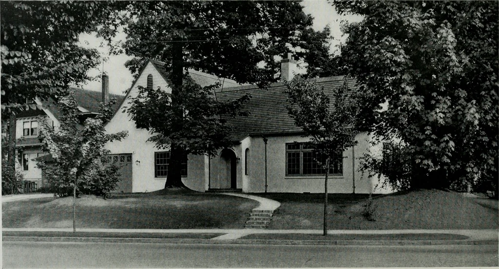 An illustration from Architect and engineer, 1905, leaf 265