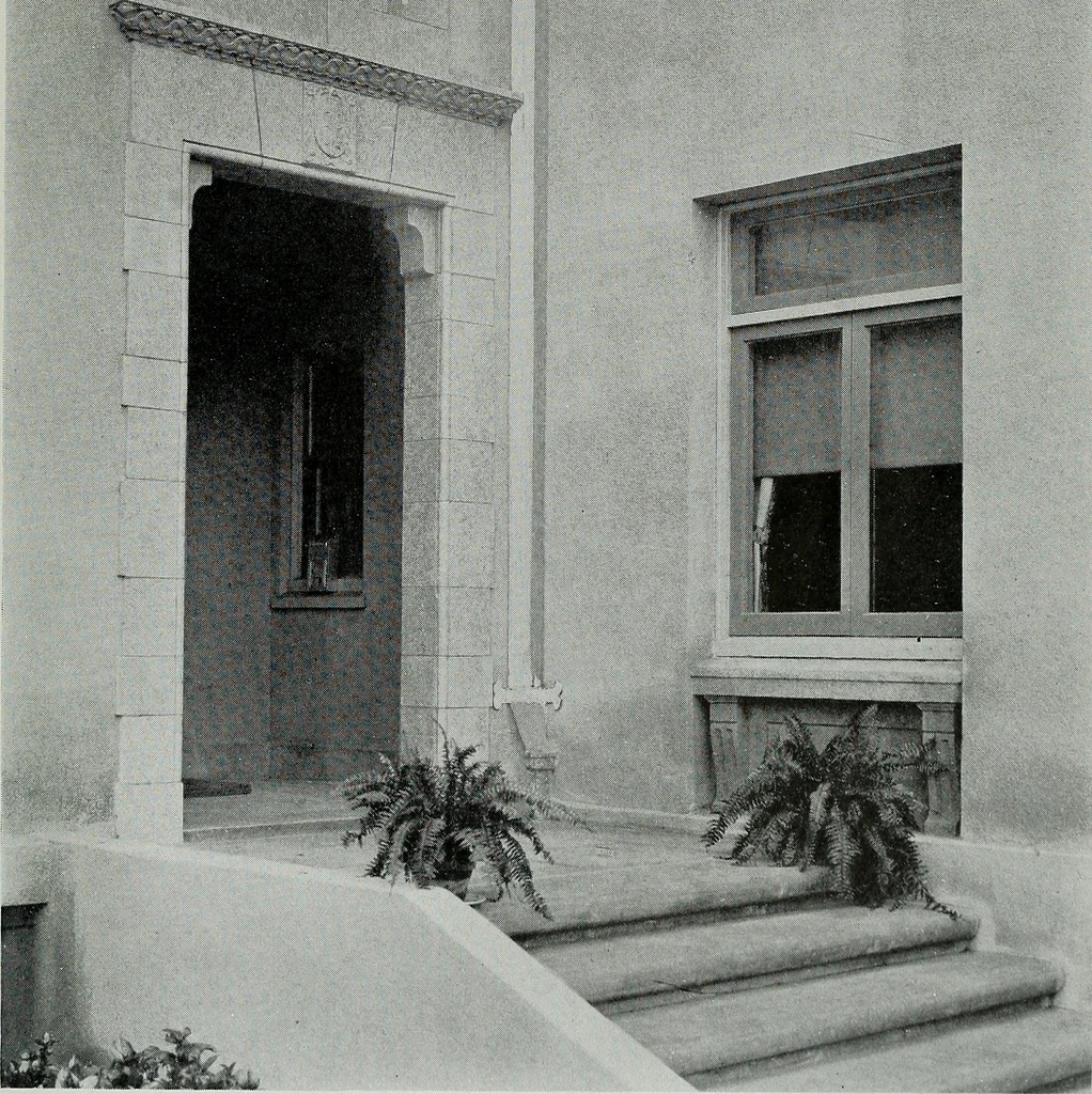 An illustration from Architect and engineer, 1905, leaf 34