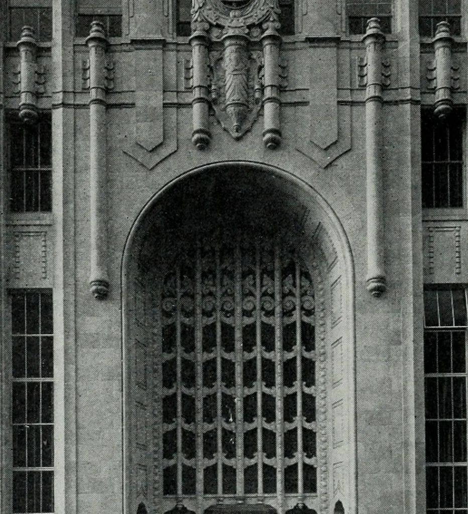 An illustration from Architect and engineer, 1905, leaf 405