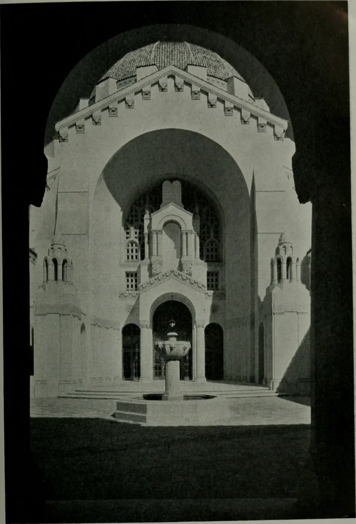 An illustration from Architect and engineer, 1905, leaf 104