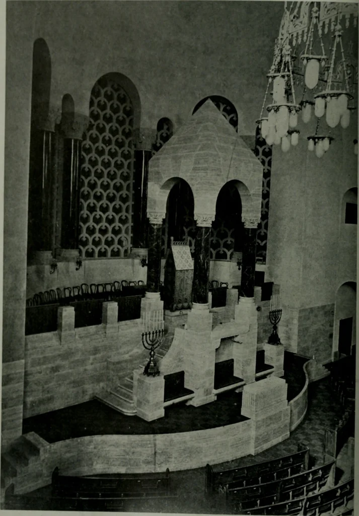 An illustration from Architect and engineer, 1905, leaf 109