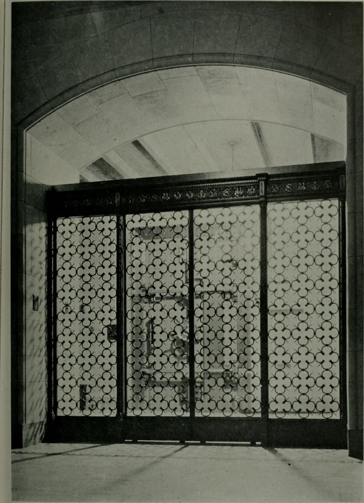 An illustration from Architect and engineer, 1905, leaf 190