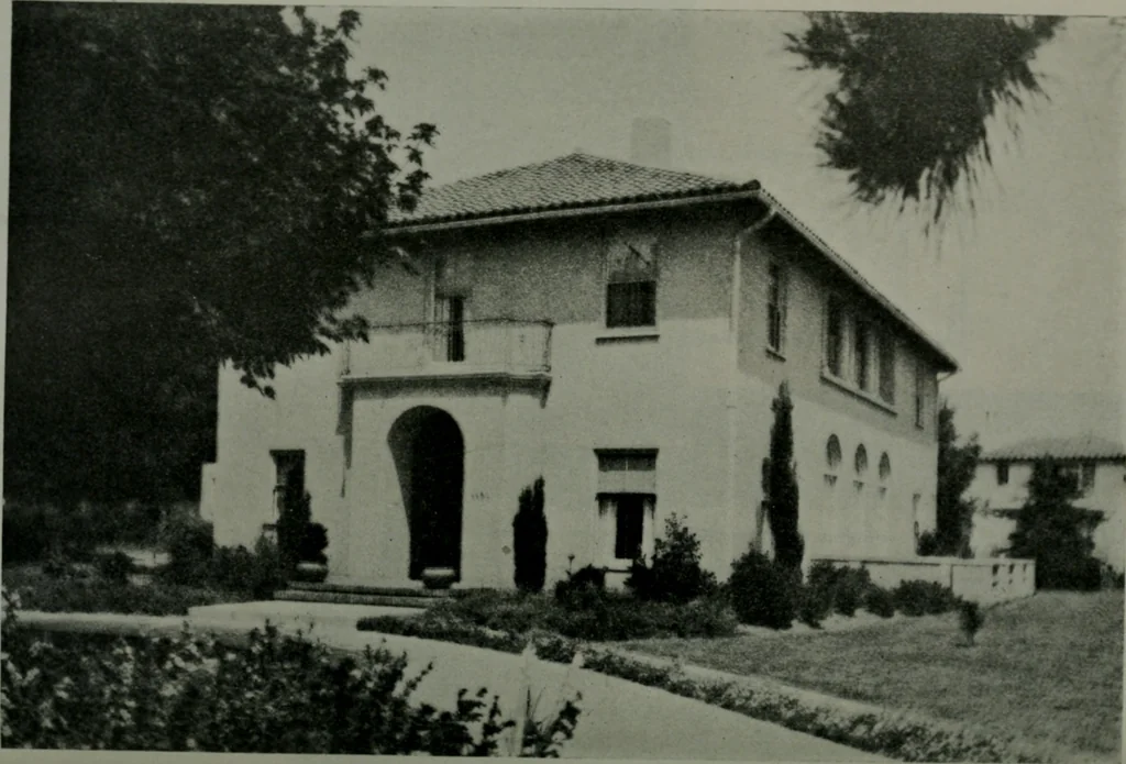 An illustration from Architect and engineer, 1905, leaf 201