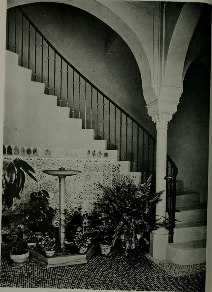 An illustration from Architect and engineer, 1905, leaf 221