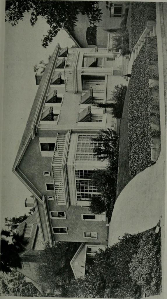 An illustration from Architect and engineer, 1905, leaf 238