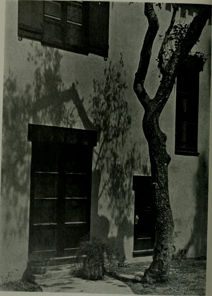 An illustration from Architect and engineer, 1905, leaf 299