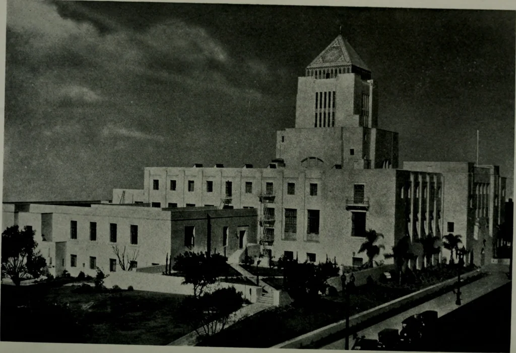 An illustration from Architect and engineer, 1905, leaf 403