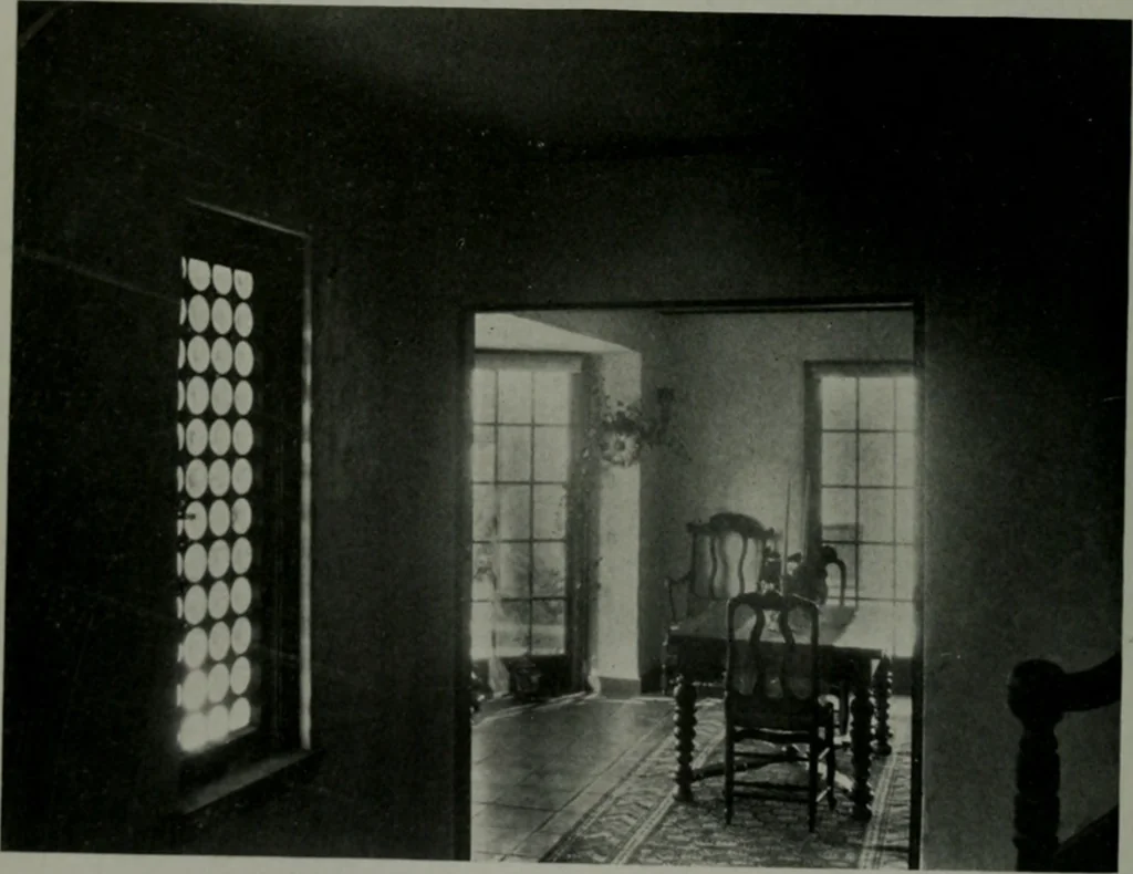 An illustration from Architect and engineer, 1905, leaf 475