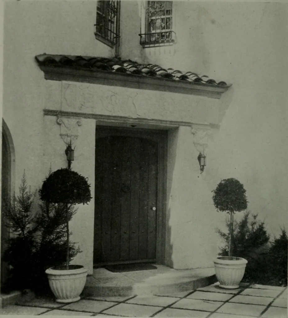 An illustration from Architect and engineer, 1905, leaf 483