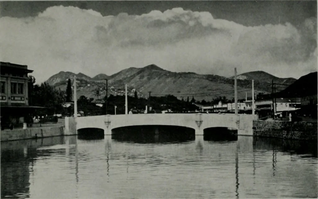 An illustration from Architect and engineer, 1905, leaf 114