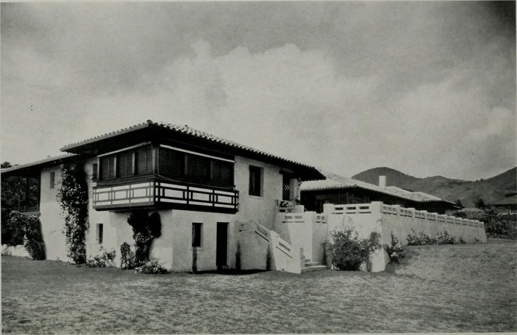 An illustration from Architect and engineer, 1905, leaf 117