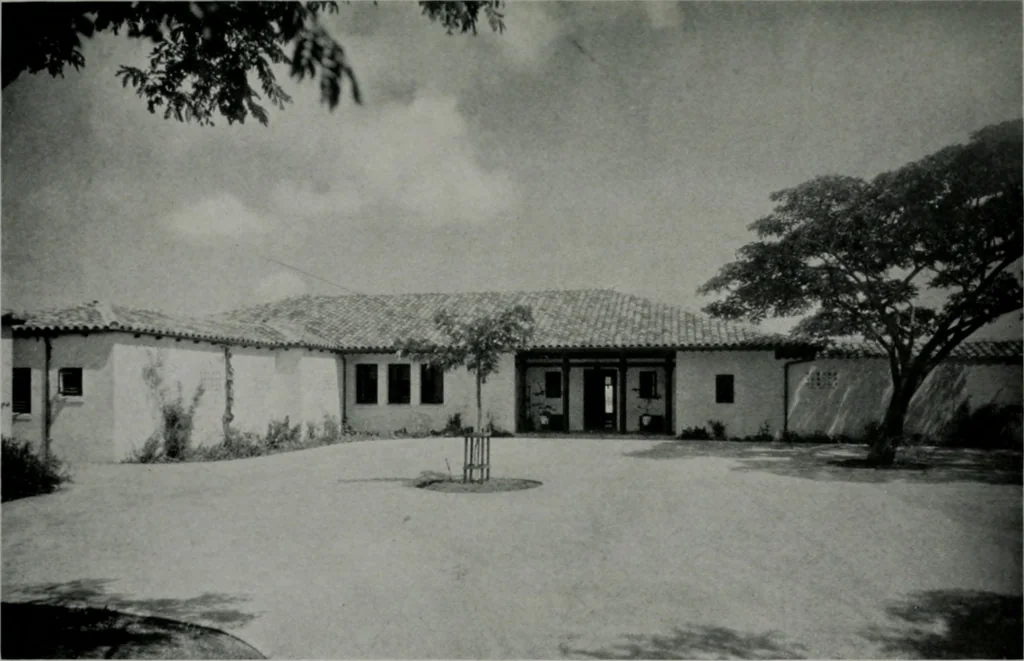 An illustration from Architect and engineer, 1905, leaf 118