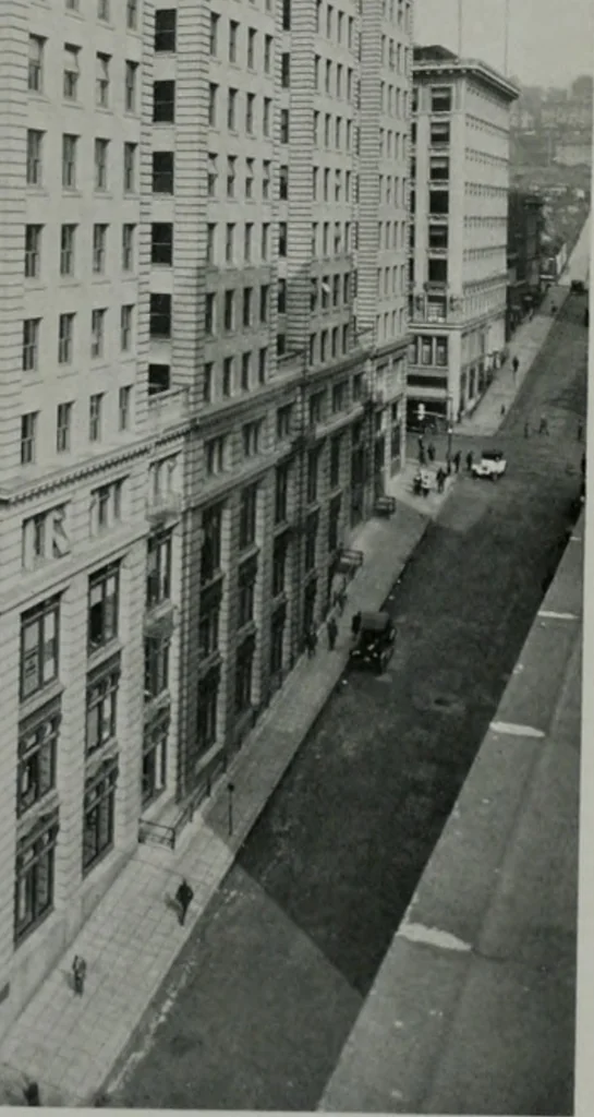 An illustration from Architect and engineer, 1905, leaf 210