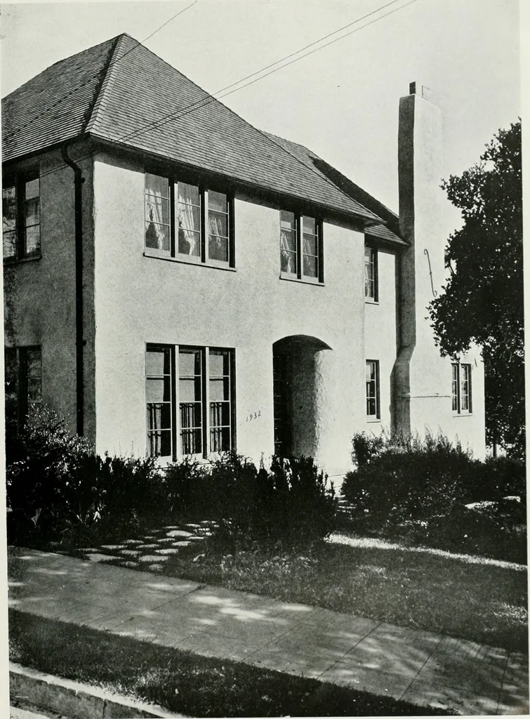 An illustration from Architect and engineer, 1905, leaf 104