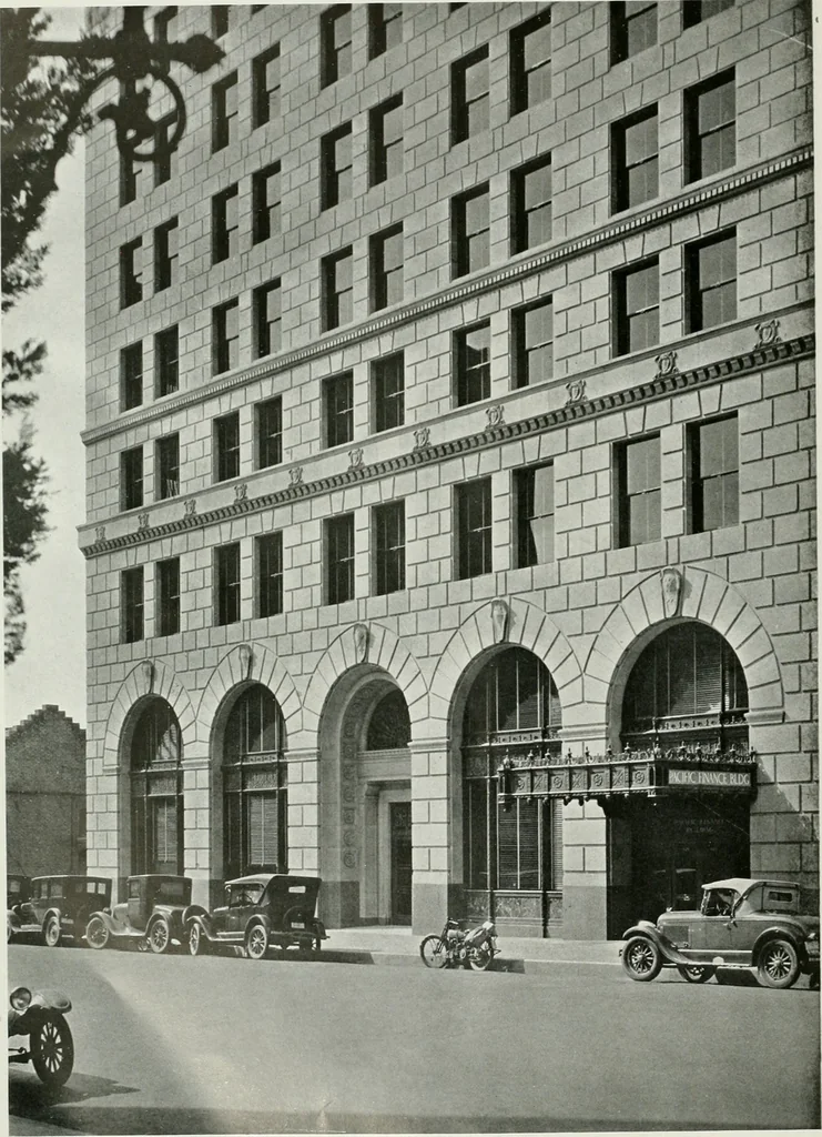 An illustration from Architect and engineer, 1905, leaf 25