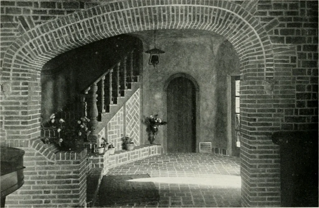 An illustration from Architect and engineer, 1905, leaf 343