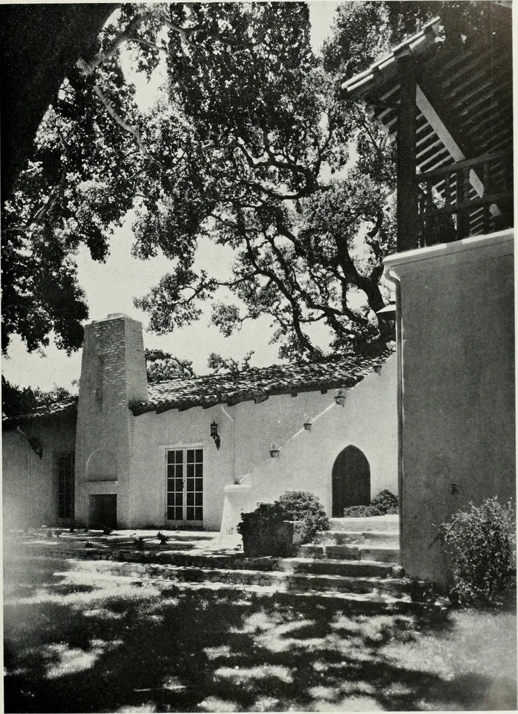 An illustration from Architect and engineer, 1905, leaf 348