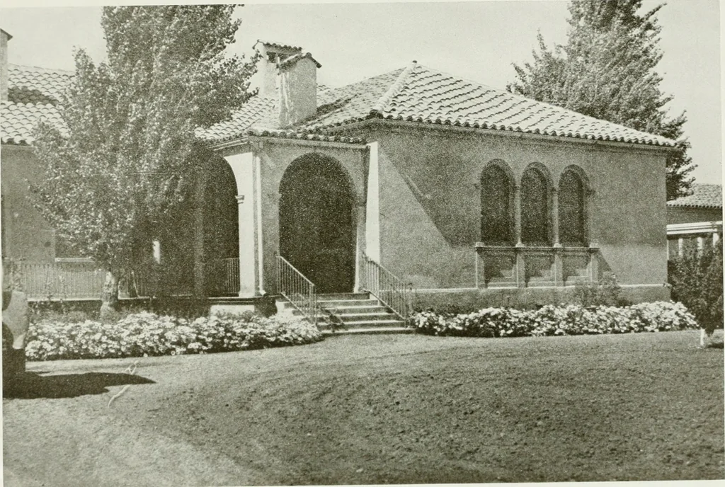 An illustration from Architect and engineer, 1905, leaf 486
