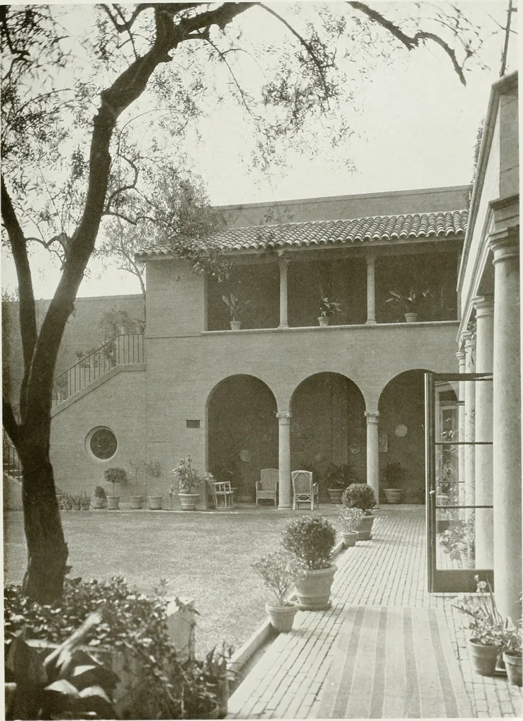 An illustration from Architect and engineer, 1905, leaf 52