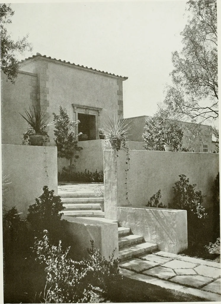 An illustration from Architect and engineer, 1905, leaf 68