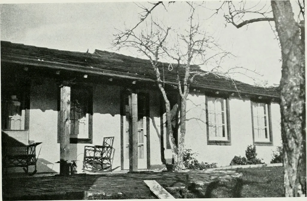 An illustration from Architect and engineer, 1905, leaf 96