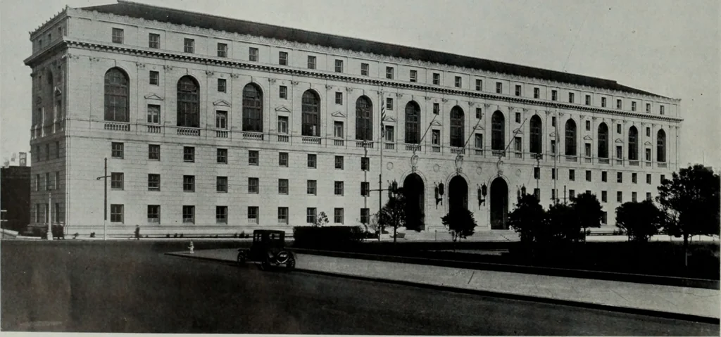 An illustration from Architect and engineer, 1905, leaf 105