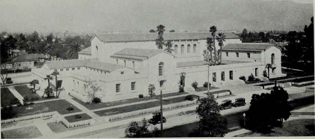 An illustration from Architect and engineer, 1905, leaf 11