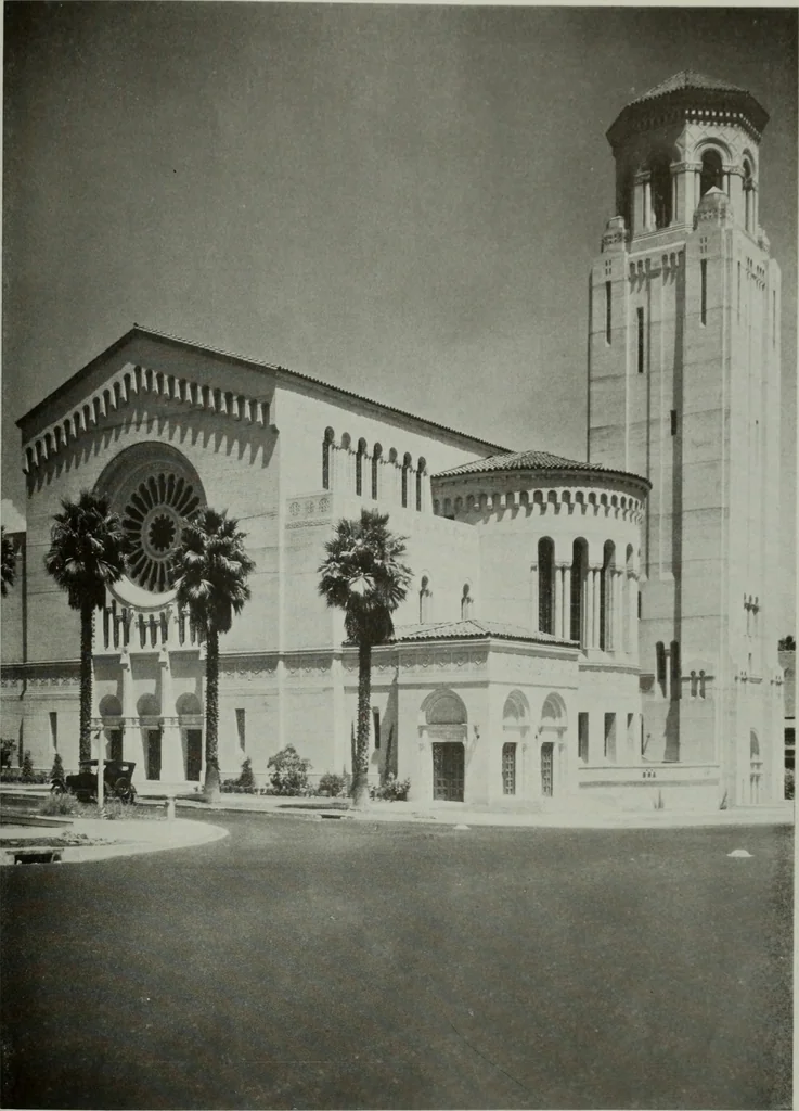 An illustration from Architect and engineer, 1905, leaf 132