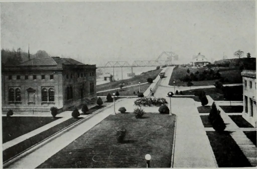 An illustration from Architect and engineer, 1905, leaf 191