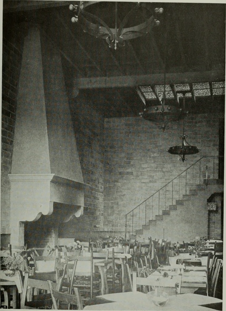 An illustration from Architect and engineer, 1905, leaf 246