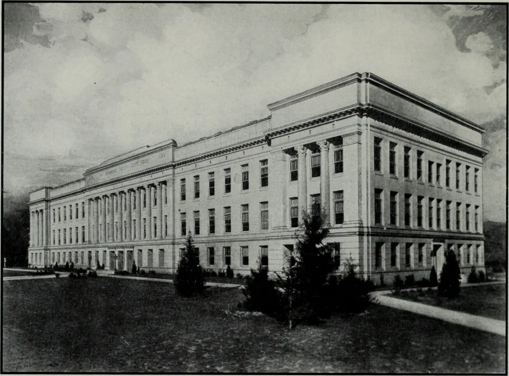 An illustration from Architect and engineer, 1905, leaf 277