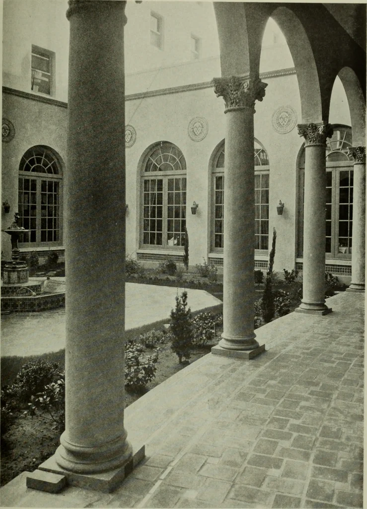 An illustration from Architect and engineer, 1905, leaf 426