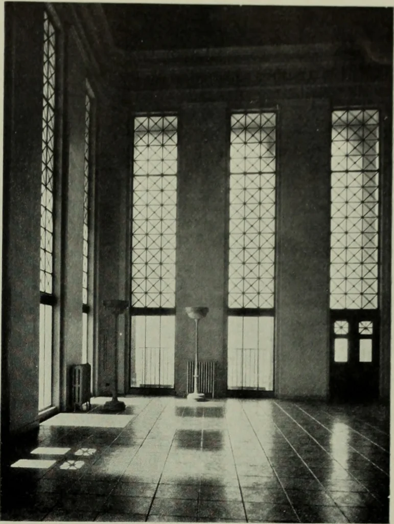 An illustration from Architect and engineer, 1905, leaf 112