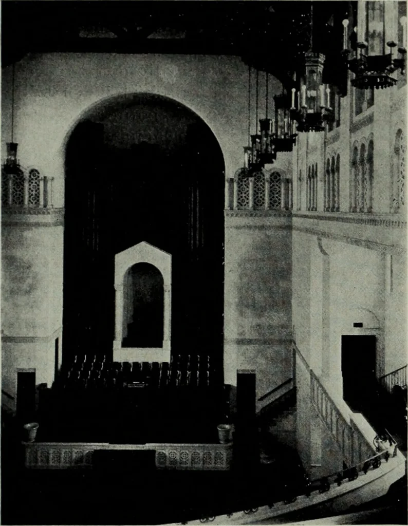An illustration from Architect and engineer, 1905, leaf 133