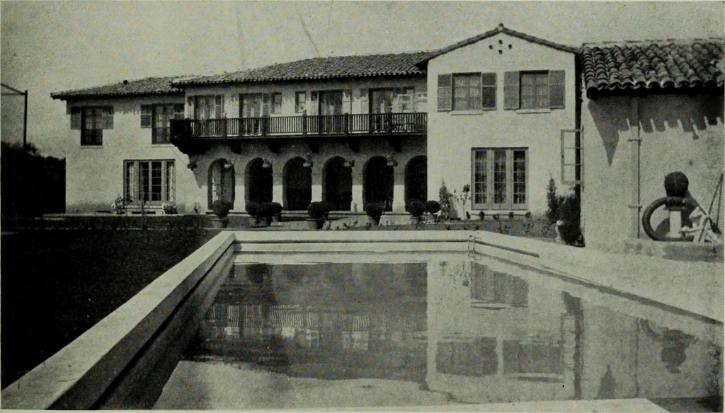 An illustration from Architect and engineer, 1905, leaf 220