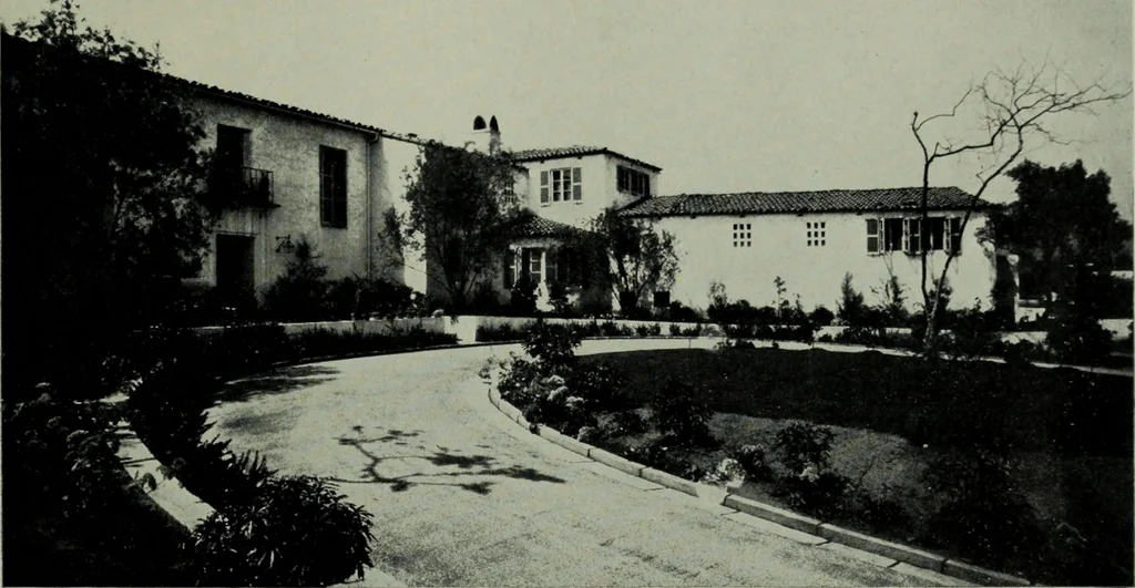 An illustration from Architect and engineer, 1905, leaf 24