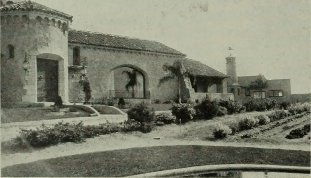An illustration from Architect and engineer, 1905, leaf 289